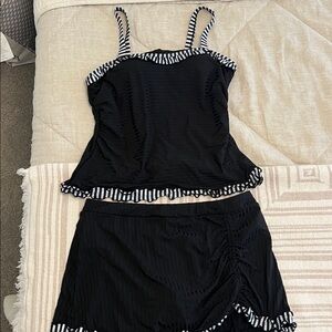 Albion Swim BRAND NEW PLUS Women’s Black Ruffled Two-Piece Set with Striped Trim